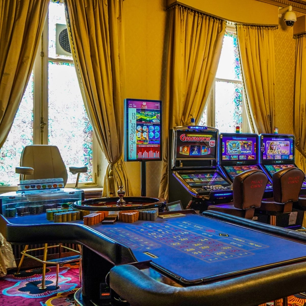 Salonul VIP - Francairois Club Romania